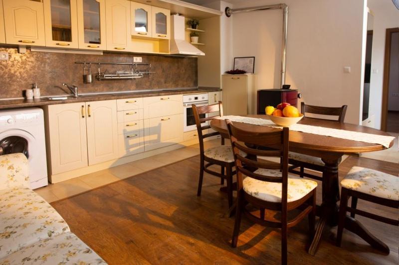 Sushina Guest House Arima מראה חיצוני תמונה